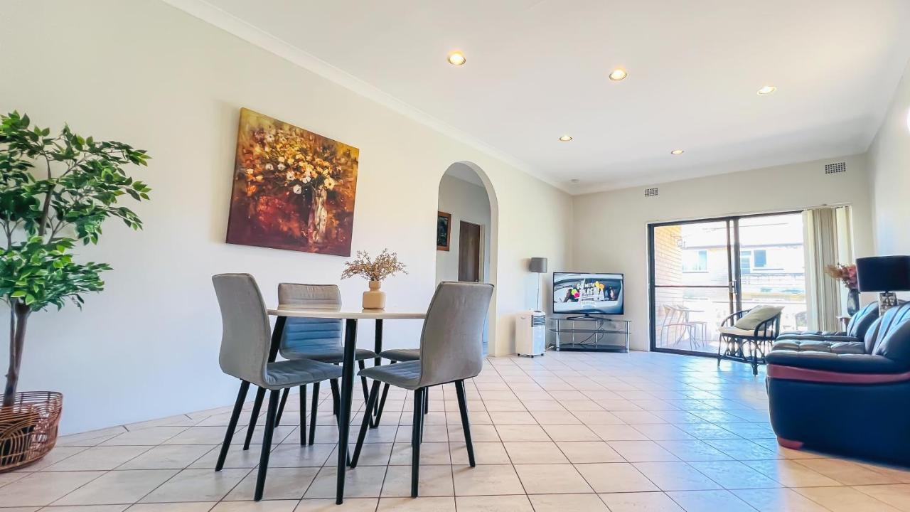 Carlton 3 Beds Unit - Free Parking Apartment Sydney Exterior photo