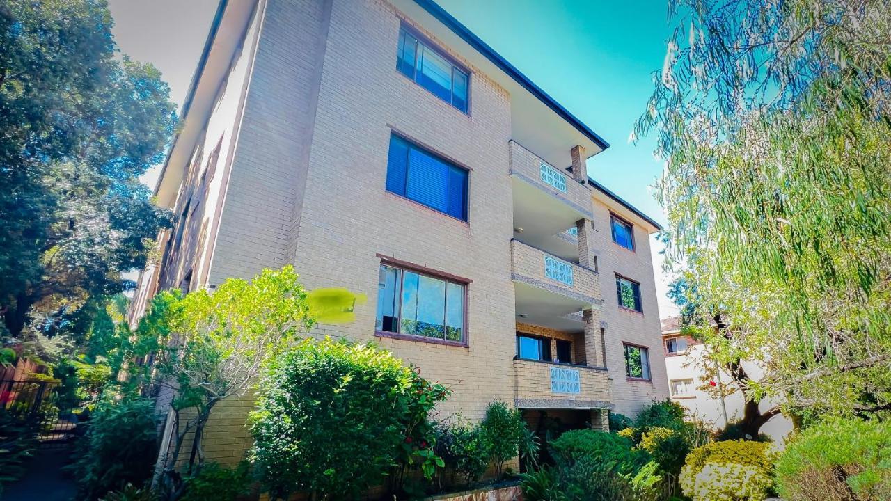 Carlton 3 Beds Unit - Free Parking Apartment Sydney Exterior photo